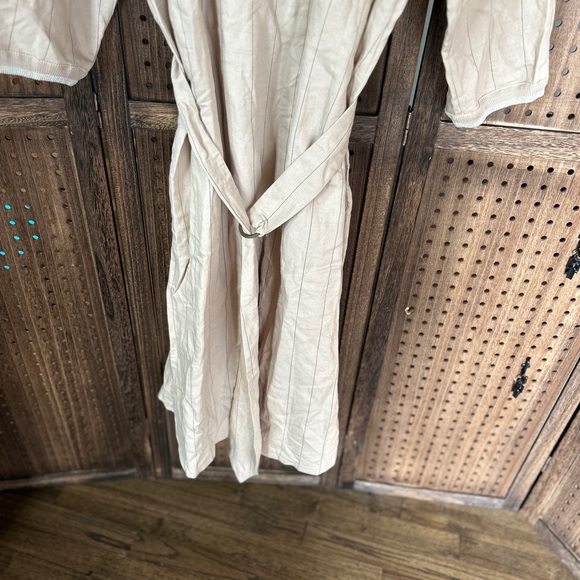 Size 10 Beige dress with gold details made in Italy - Picture 13 of 16